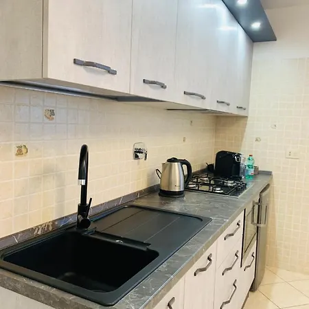Apartment The House Fiera Di Roma Aeroporto Fiumicino *